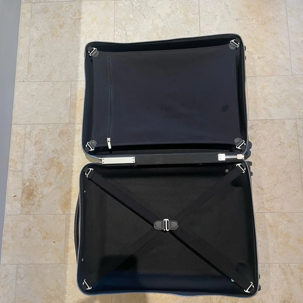 Louis Vuitton Horizon 55 - Picture 7 of 10